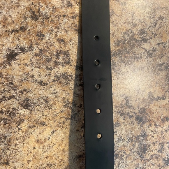 Louis Vuitton LV Initiales Leather Belt - Picture 3 of 5